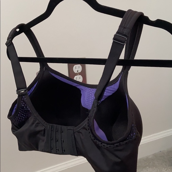 Sports Bra - Picture 2 of 2